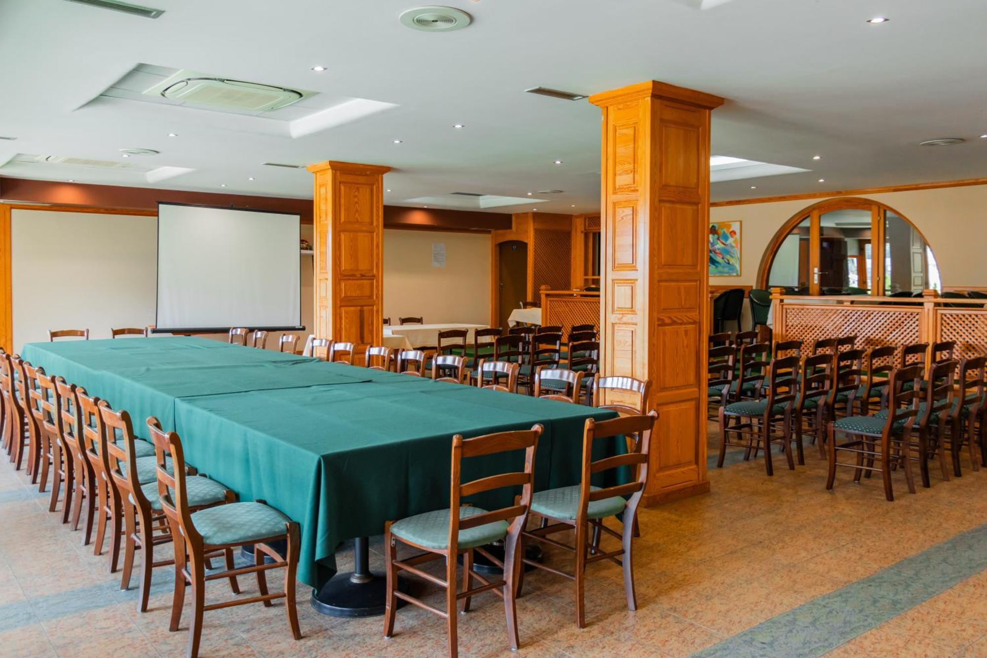 Hotel Saraj SJJ Eksteriør bilde